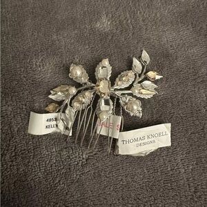 New bridal hair comb